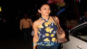 Rakul Preet spotted at The Kitchen Garden in Bandra