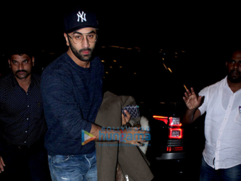 Ranbir Kapoor, Shraddha Kapoor and others snapped at the airport
