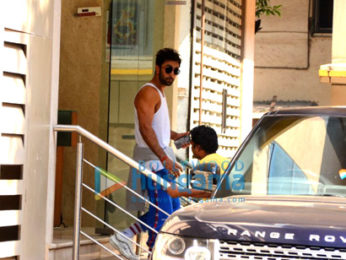 Ranbir Kapoor spotted after dance rehersals in Khar