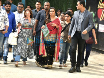 Rani Mukerji snapped at Hitchki promotions on the sets of Dance India Dance