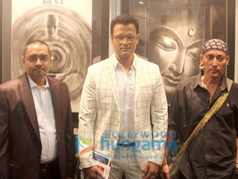 Rohit Roy graces the India Art Festival 2018