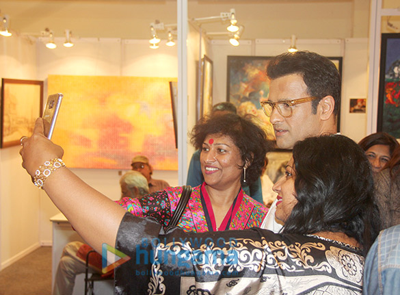 rohit roy graces the india art festival 2018 3