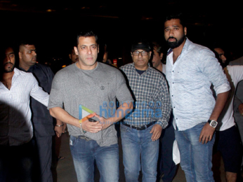 Salman Khan and Urvashi Rautela snapped at the airport