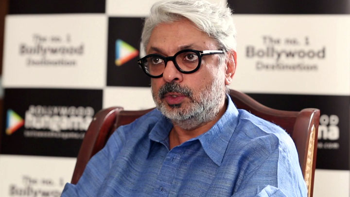 Sanjay Leela Bhansali FINALLY Breaks Silence On The CONTROVERSY Surrounding Jauhar Scene | Padmaavat Sanjay Leela Bhansali FINALLY Breaks Silence On The CONTROVERSY Surrounding Jauhar Scene | Padmaavat