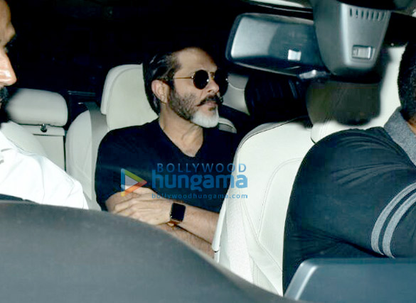 sara ali khan harshvardhan kapoor and others arrive at anil kapoors residence 01