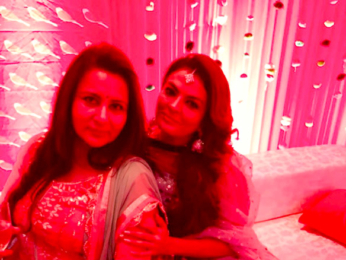 Sheeba spotted with Sridevi, Poonam Dhillon and Padmini Kolhapure at Delhi wedding