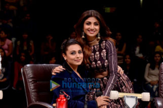 Shilpa Shetty and Rani Mukerji on the sets of Super Dancer 2