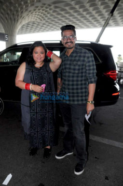 Sidharth Malhotra, Shamita Shetty and others snapped at the airport