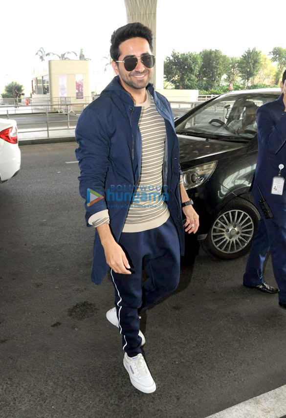 sidharth malhotra shamita shetty and others snapped at the airport 8