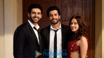 Movie Stills Of The Movie Sonu Ke Titu Ki Sweety