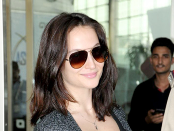 Deepika Padukone, Elli Avram, Emraan Hashmi and others snapped at the airport