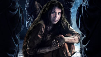 Theatrical Trailer (Pari)