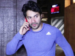 Varun Dhawan BANGS His Head On The Car While Posing For PAPARAZZI