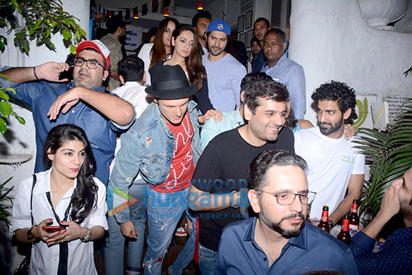 varun dhawan snapped with natasha dalal 4