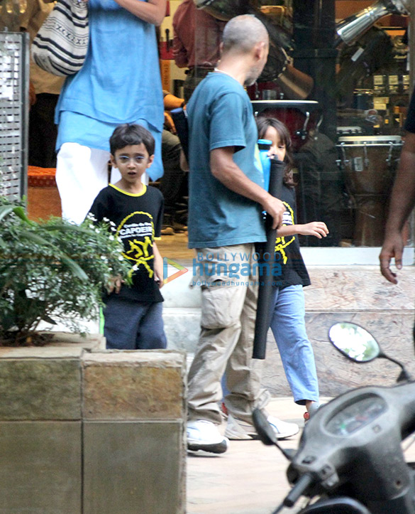Aamir Khan and Kiran Rao’s son Azad Rao Khan snapped in Bandra Aamir Khan and Kiran Rao’s son Azad Rao Khan snapped in Bandra