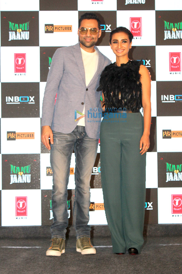 abhay deol and patralekha grace the trailer launch of the film nanu ki jaanu 3