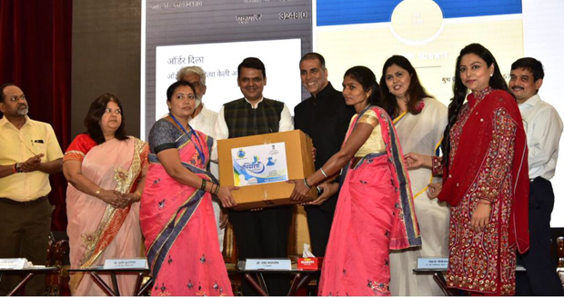 Akshay Kumar and CM Devendra Fadnavis announce Asmita initiative on Women's Day to make sanitary pads available at subsidized rates