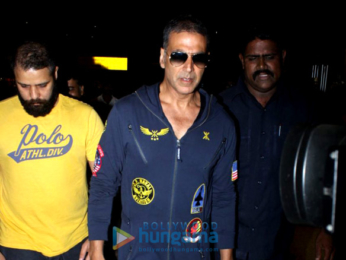 Akshay Kumar and Twinkle Khanna snapped at the airport