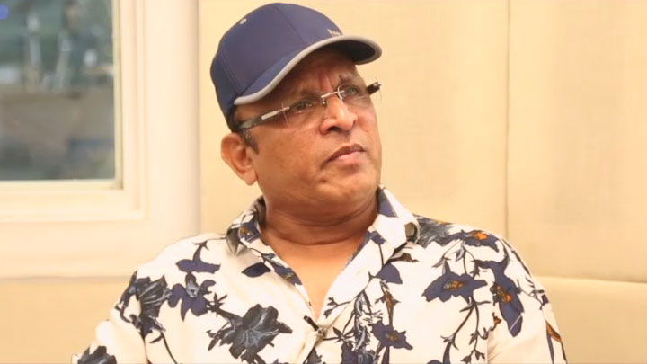 Annu Kapoor: “Aaj Shah Rukh Khan World’s 2nd Richest Actor, Woh…” | Nepotism | Rapid Fire | Dangal Annu Kapoor: “Aaj Shah Rukh Khan World’s 2nd Richest Actor, Woh…” | Nepotism | Rapid Fire | Dangal