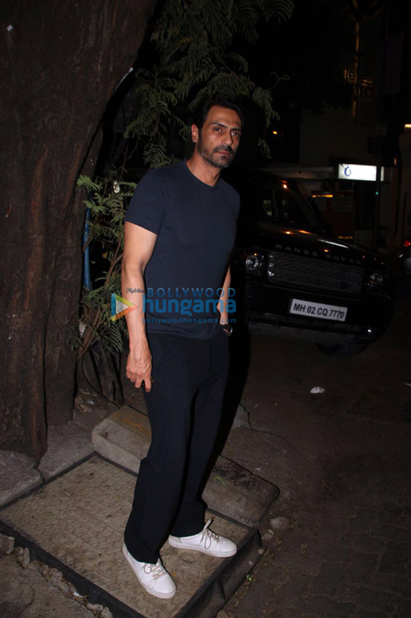 arjun rampal spotted at the korner house 4