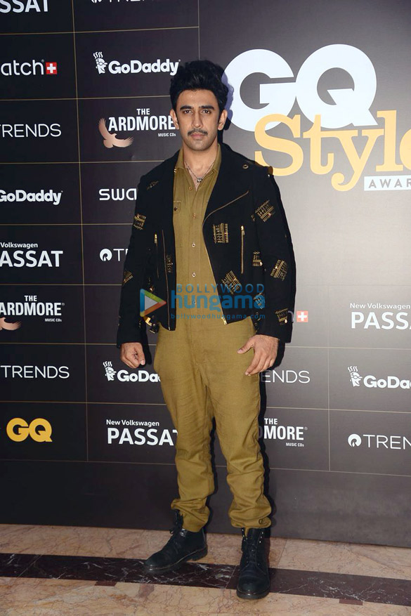 celebs grace gq style awards 8