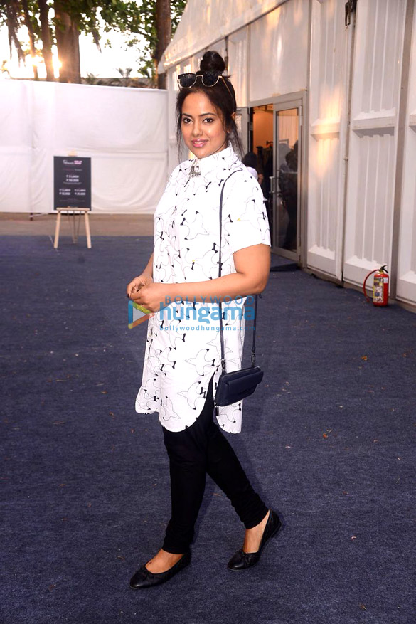 celebs grace pernia qureshis pop up show held at mahalaxmi6