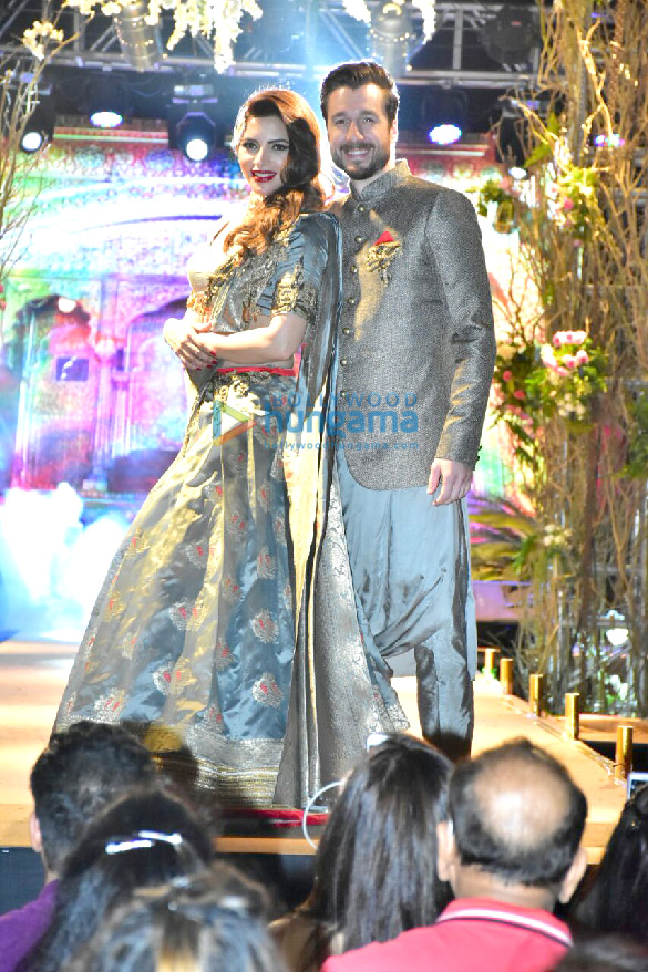 celebs grace the archana kochhars fashion show at merchant wedding show 4