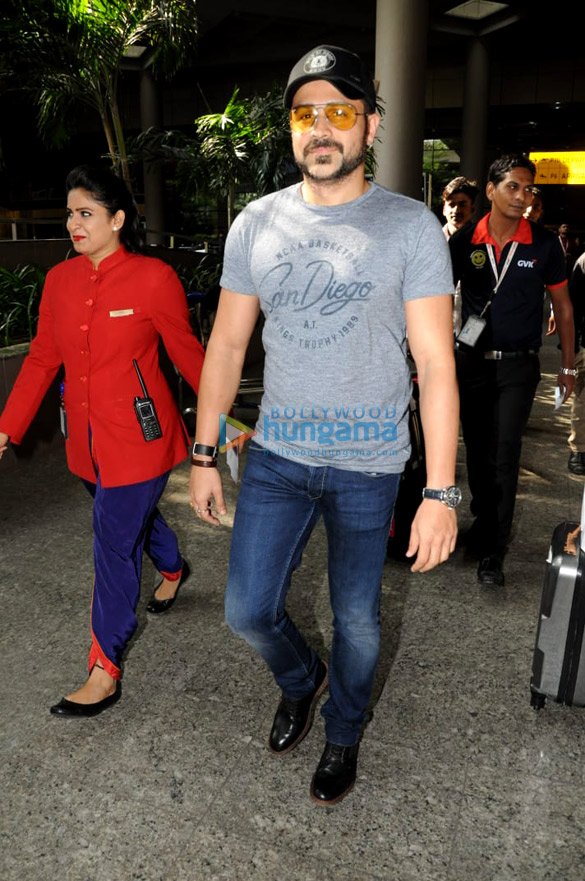 emraan hashmi snapped at the airport 5 2