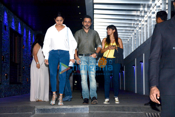 emraan hashmi spotted with his friends at hakkasan 2