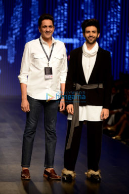 Kartik Aaryan walks the ramp for Pawan Sachdeva at the Amazon Fashion Week