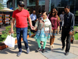 Madhuri Dixit, Manyata Dutt with family spotted at Yauatcha, BKC