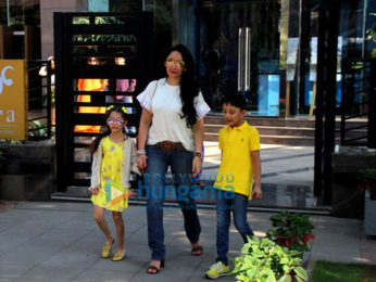 Madhuri Dixit, Manyata Dutt with family spotted at Yauatcha, BKC