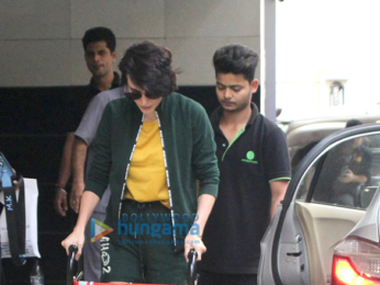 Mandana Karimi spotted at A'Kreations salon in Bandra