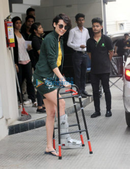 Mandana Karimi spotted at A'Kreations salon in Bandra