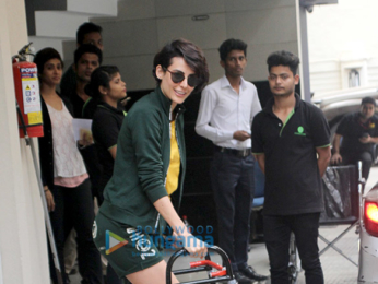 Mandana Karimi spotted at A'Kreations salon in Bandra