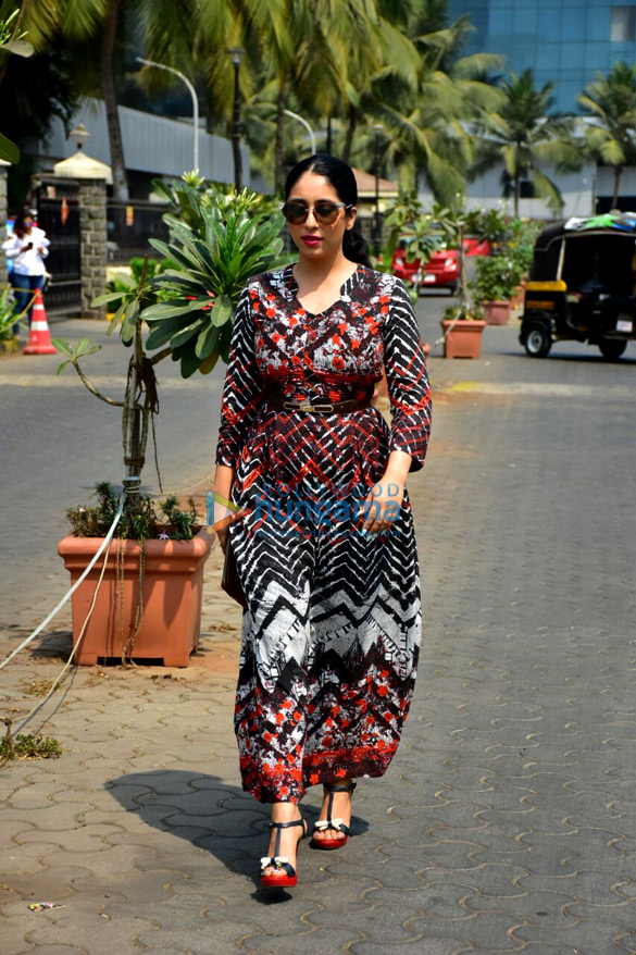 neha bhasin spotted in malad 4