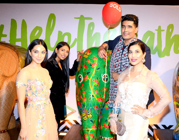 nushrat barucha sophie choudry kiara advani and manish malhotra snapped at help the hathi campaign event 4