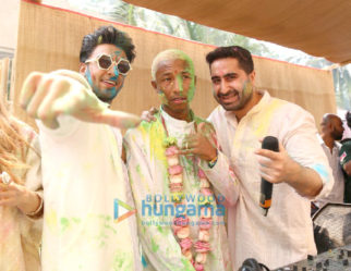 Pharrell Williams snapped with Ranveer Singh and DJ Khushi Soni