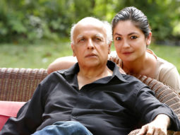 Pooja Bhatt pens her second book and it’s about her father Mahesh Bhatt