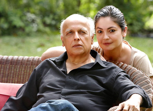 Pooja Bhatt pens her second book and it’s about her father Mahesh Bhatt Pooja Bhatt pens her second book and it’s about her father Mahesh Bhatt