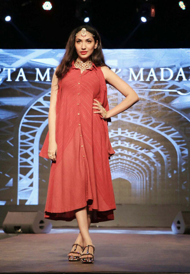 Prernaa Arora walks the ramp for the Chamber Of Commere
