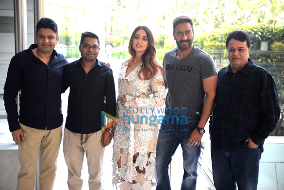 press meet of raid in delhi 2