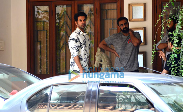 rajkummar rao spotted at maddock films office in khar 6