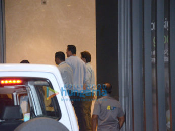 Shah Rukh Khan snapped at BKC