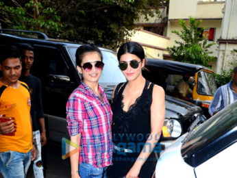 Shruti Haasan and Akshara Haasan spotted at a cafe in Bandra