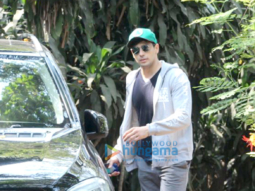 Sidharth Malhotra spotted at dance class in Bandra