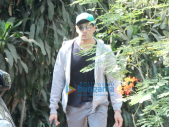 Sidharth Malhotra spotted at dance class in Bandra