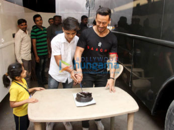 Tiger Shroff, Disha Patani promote their film 'Baaghi 2'