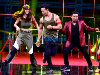 Tiger Shroff and Disha Patani snapped promoting their film Baaghi 2 on High Fever Dance Ka Naya Tevar
