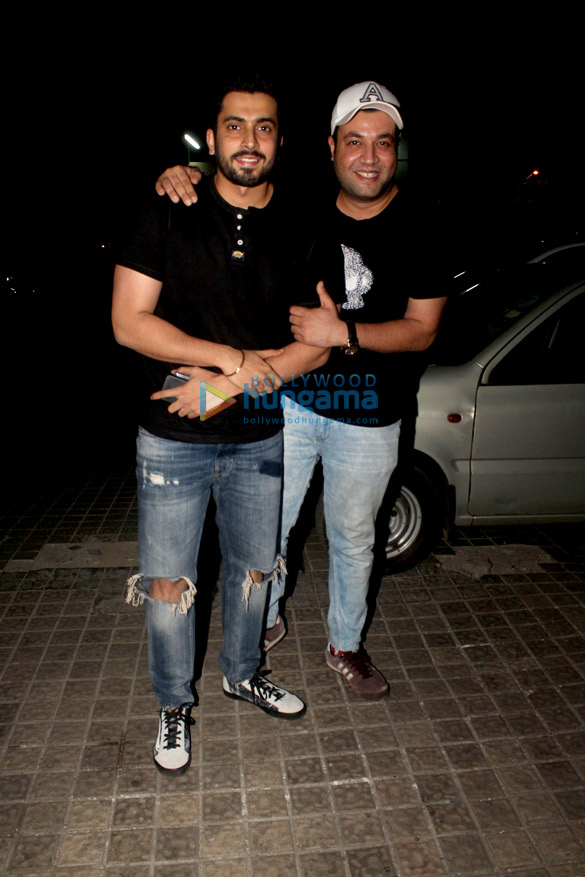 varun sharma snapped with friends at juhu pvr 2